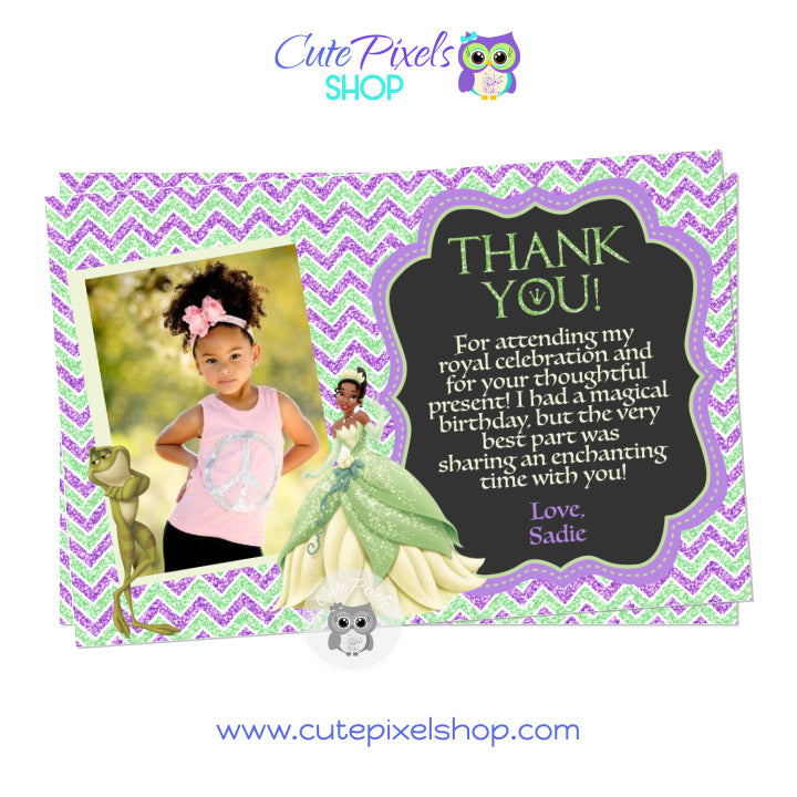 The princess and the frog thank you card with Princess Tiana and Prince Naveen as a frog in a glitter zigzag background, perfect for a Disney princess birthday. Includes child's photo.