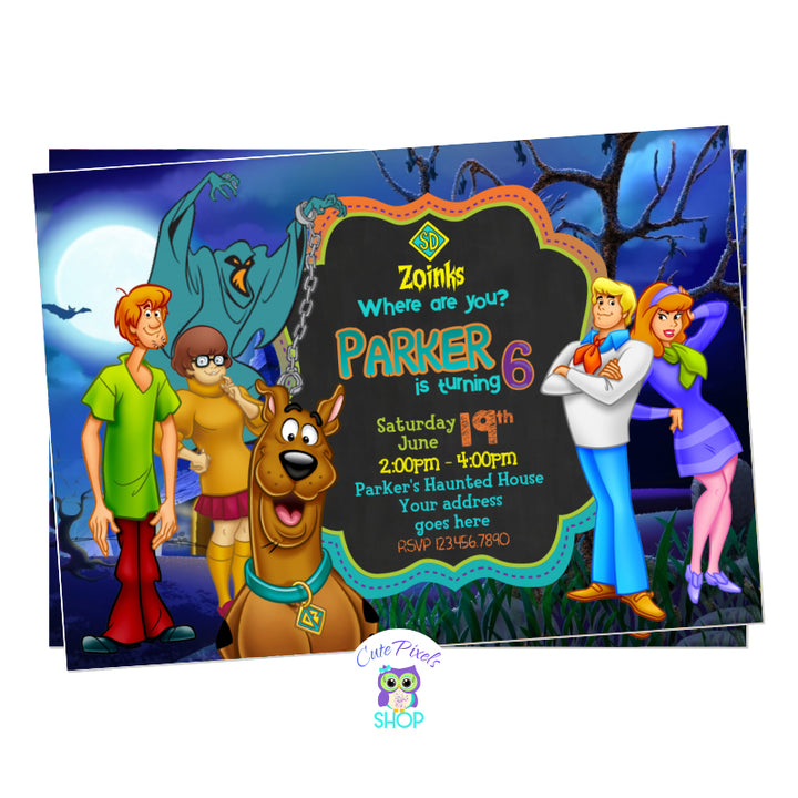 Scooby Doo invitation with a scary haunted background and a ghost. All the Scooby Doo gang is in here, Shaggy, Velma, Daphne, Fred Jones and of course Scooby Doo! 